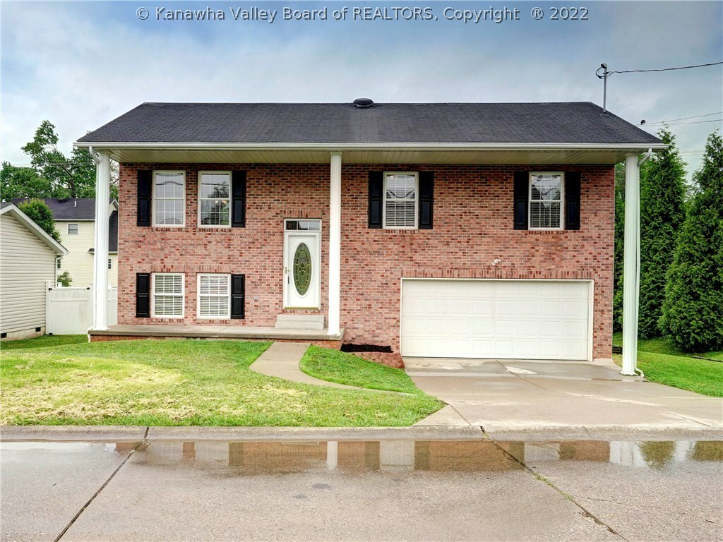 Property Photo: 3010 Victorian Place WV 25526