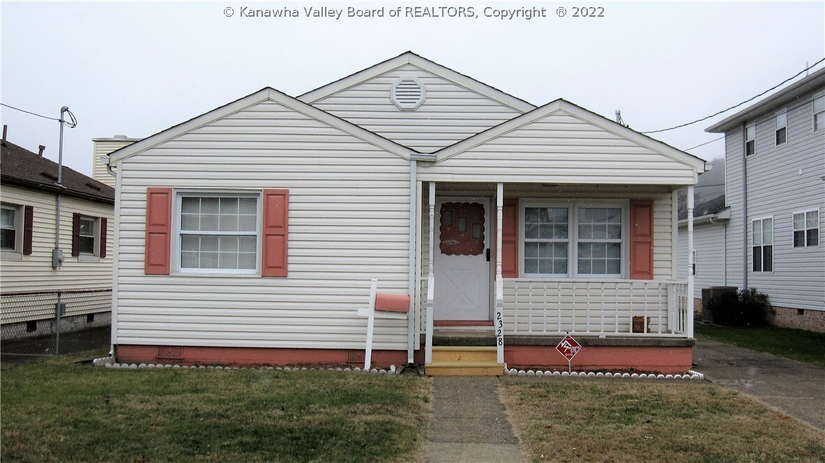 Property Photo: 2328 Harrison Avenue WV 25177