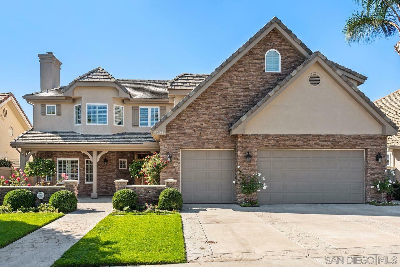 Property Photo: 16044 Avenida Calma CA 92091