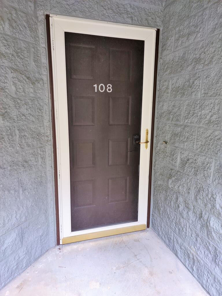 Property Photo: 1155 Upper Alpine Way TN 37738