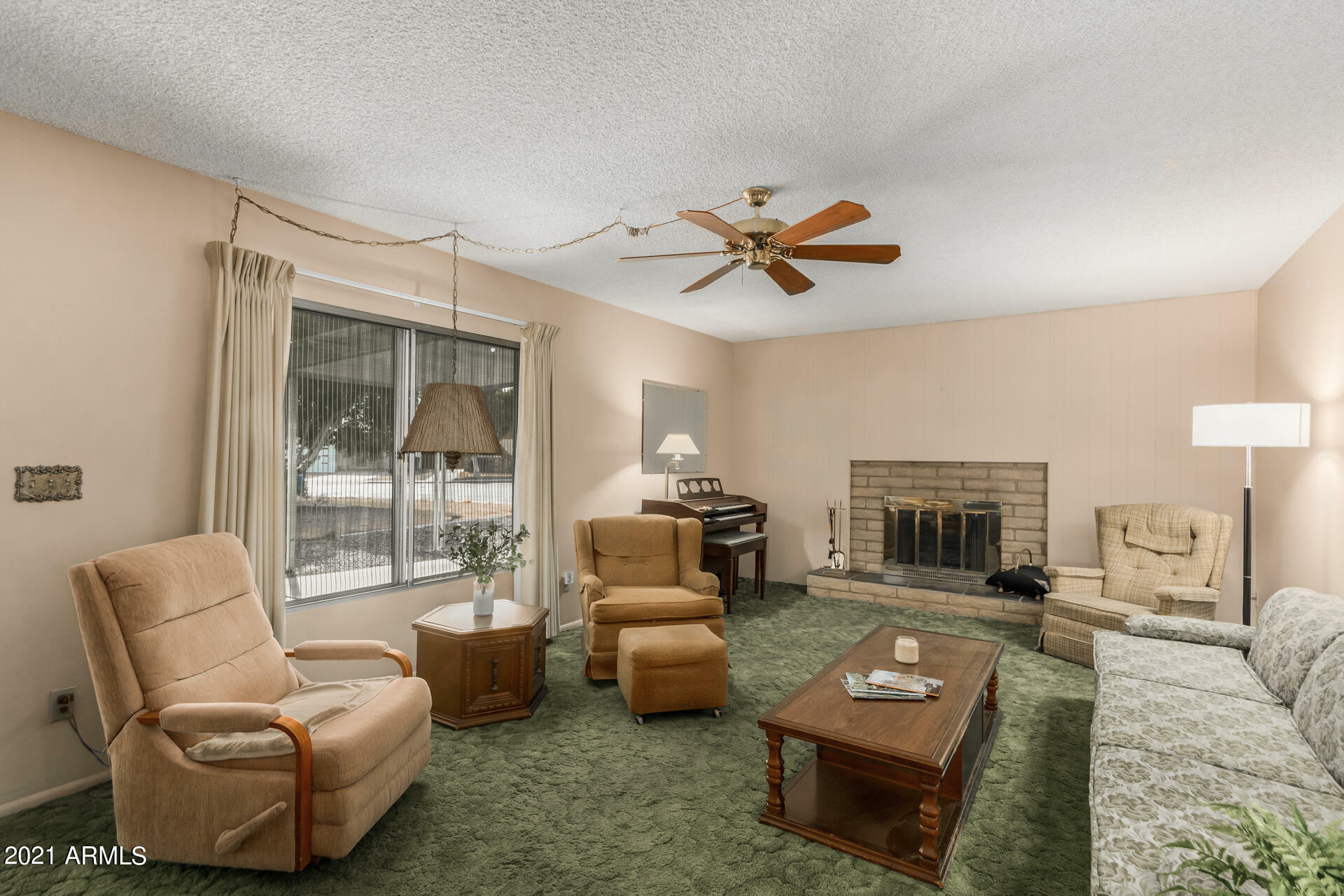 Property Photo: 2344 E Birchwood Avenue AZ 85204