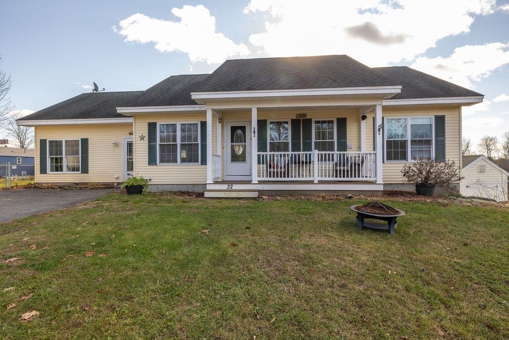 Property Photo:  32 Circle Drive  NH 03276 