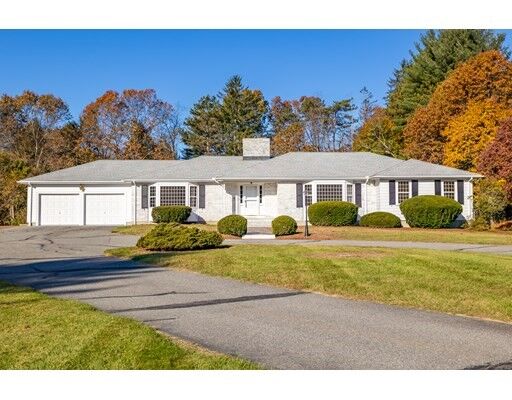 Property Photo: 263 Lincoln Rd MA 01773