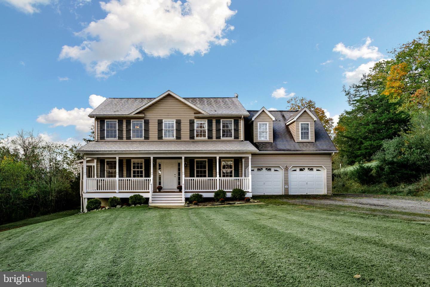 Property Photo:  205 Nixon Drive  VA 22637 