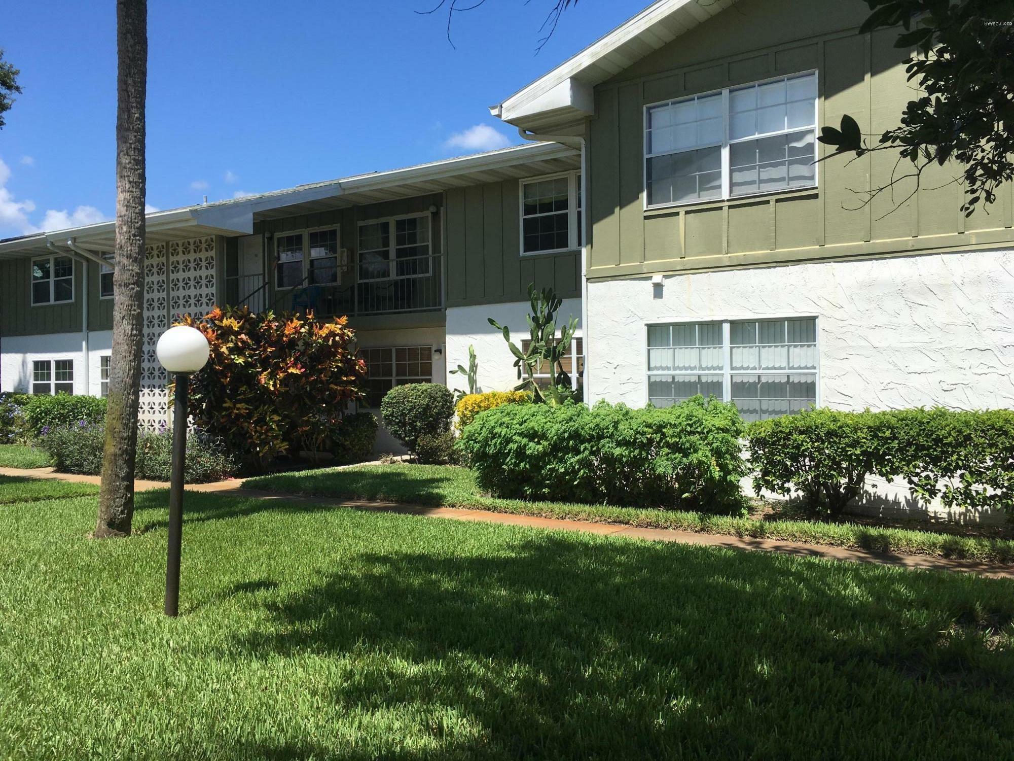 Property Photo:  840 Center Avenue  FL 32117 