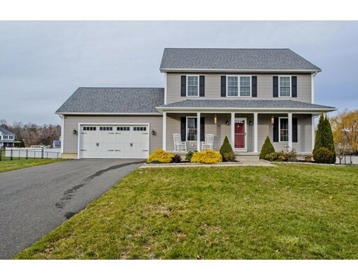 Property Photo: 11 Kingsberry Way MA 01027