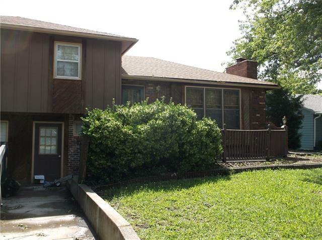 Property Photo:  721 N 4th Street  KS 66040 