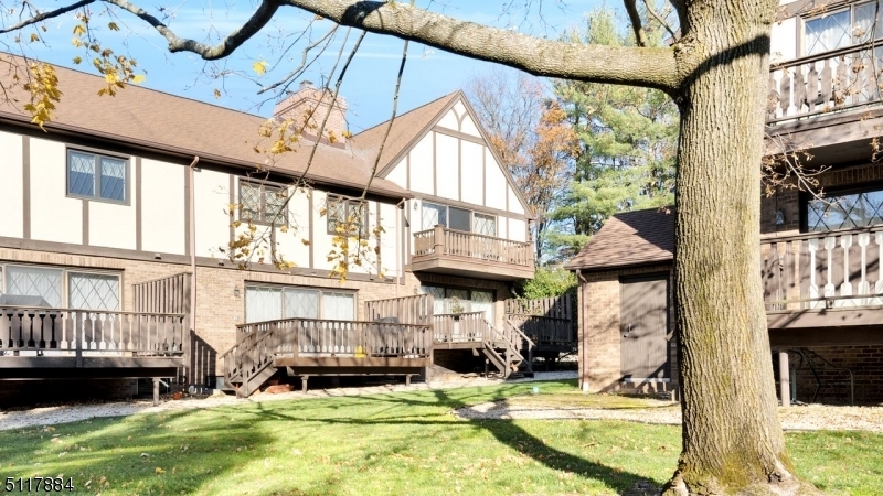 Property Photo: 24 Chelsea Ct NJ 07446