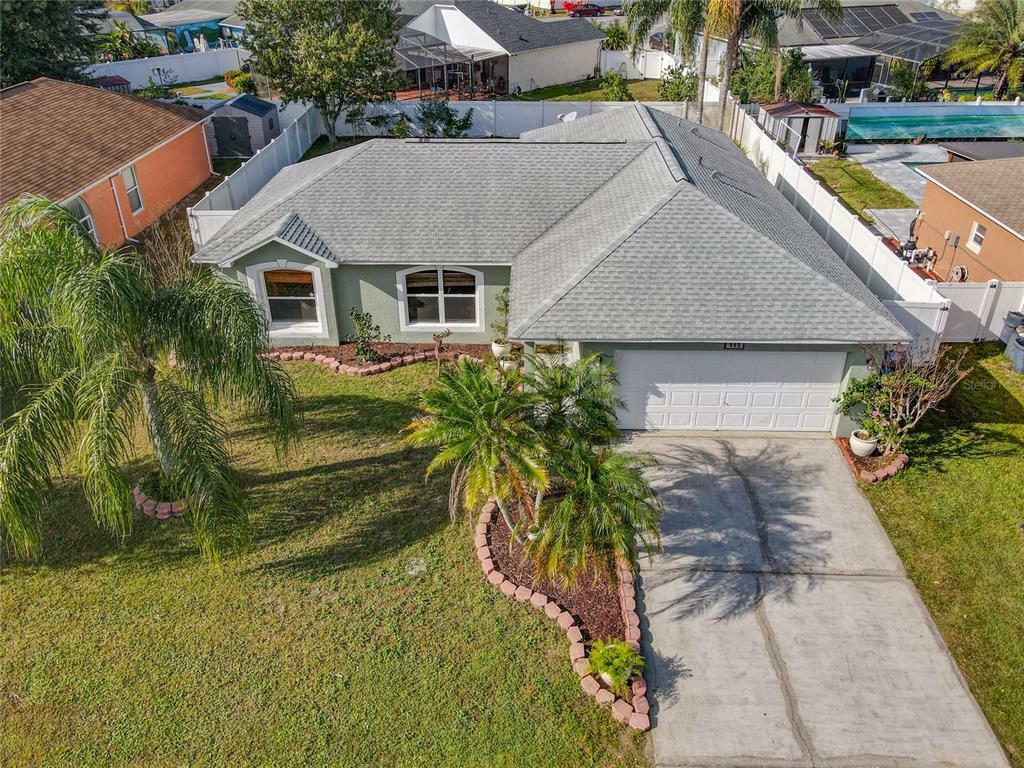 Property Photo:  997 Derbyshire Drive  FL 34758 