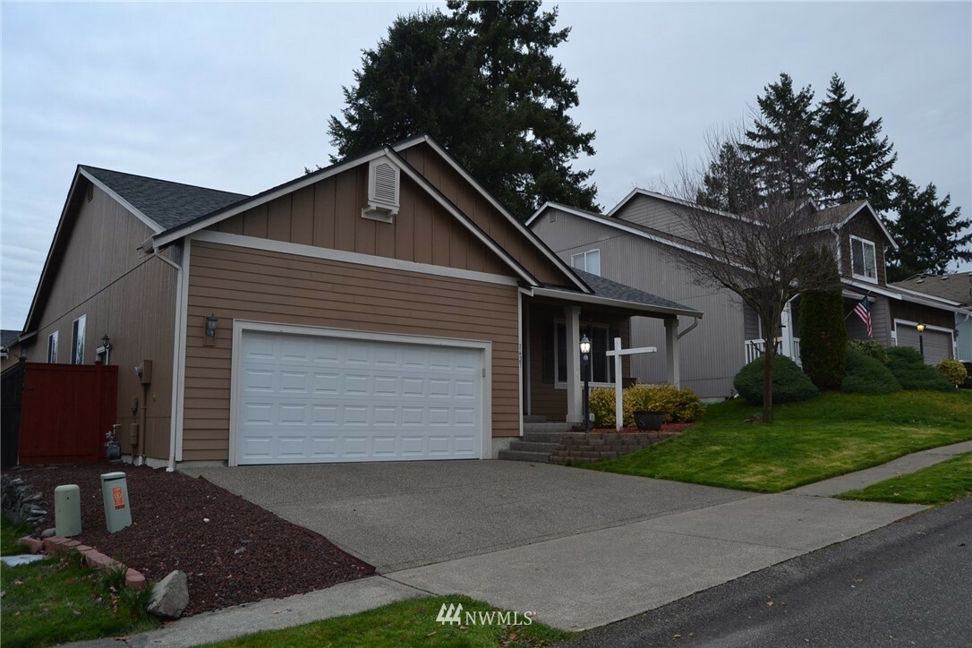 Property Photo:  1627 186th Street Court East  WA 98387 