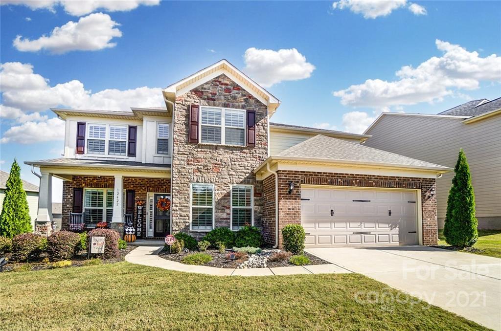 Property Photo: 12422 Current Drive NC 28278