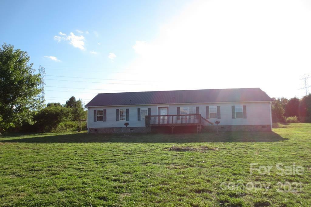 Property Photo:  2125 Pleasant Hill Church Road  NC 28152 