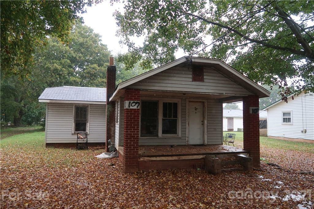 Property Photo:  107 Pine Tree Road  NC 28144 