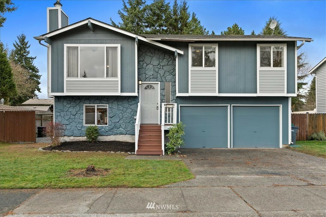 Property Photo:  10514 56th Avenue NE  WA 98270 