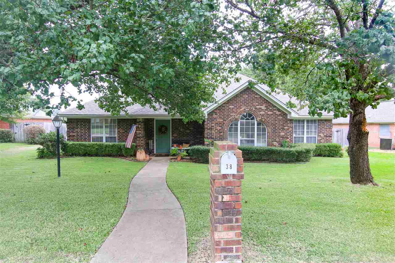 Property Photo: 38 Fernwood Dr TX 75503