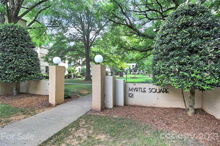 1121 Myrtle Avenue 12  Charlotte NC 28203 photo