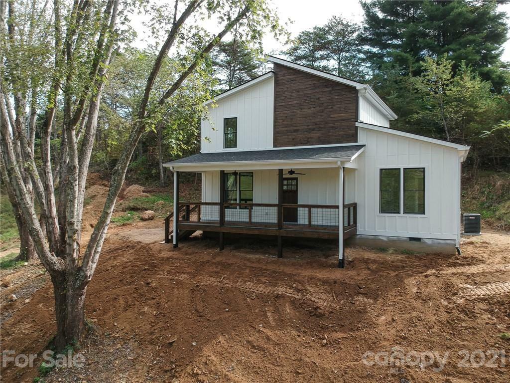 Property Photo:  1376 Alexander Road  NC 28748 