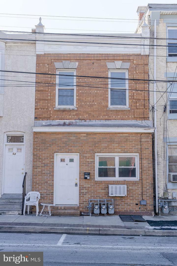 62 E 4th Street Apt 1  Bridgeport PA 19405 photo