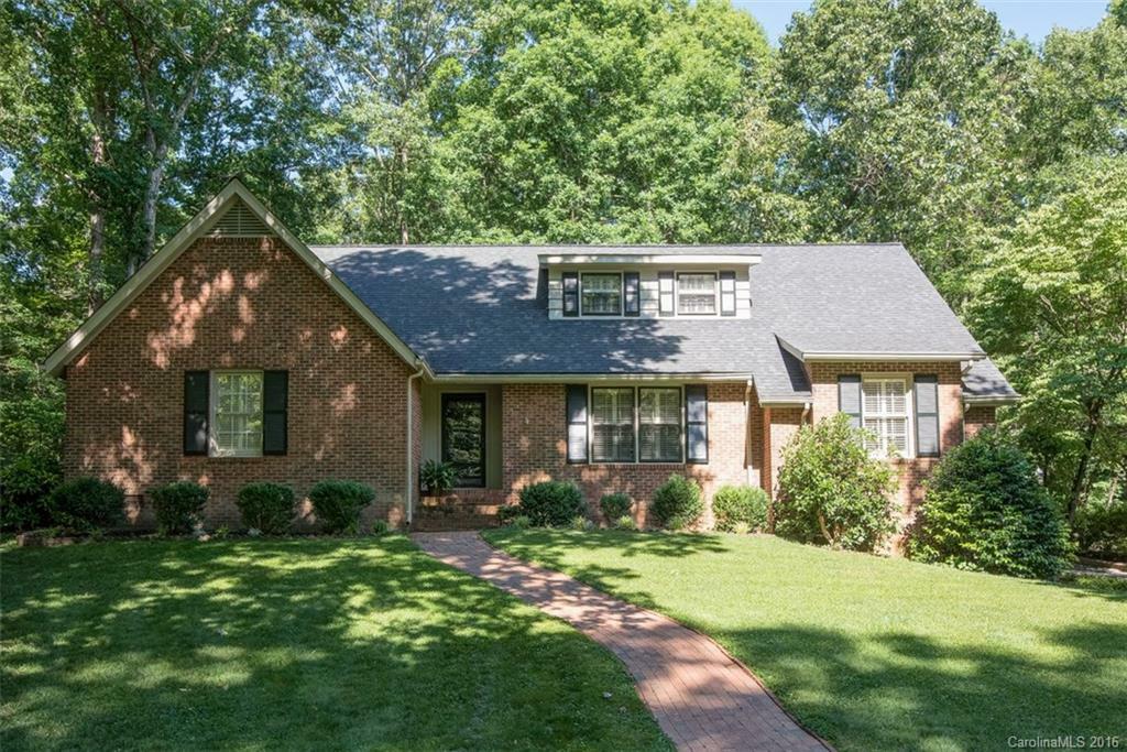 Property Photo:  904 Leewood Drive  NC 28112 