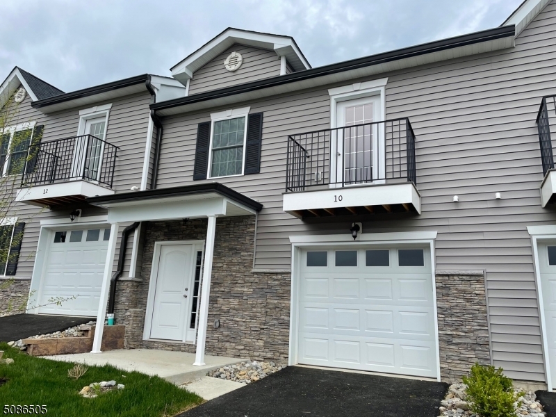 Property Photo: 6 Gabriella Way NJ 07860