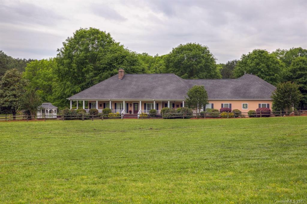 Property Photo:  3202 Waxhaw Marvin Road  NC 28173 