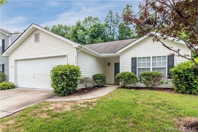 Property Photo:  3010 Rugged Stone Way  NC 28227 