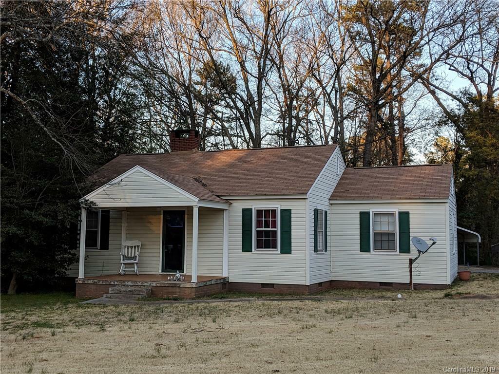 Property Photo:  899 Confederate Avenue  SC 29720 