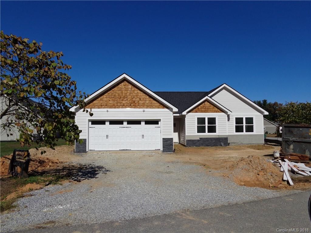 Property Photo:  83 Shoeing Box Way 27  NC 28792 