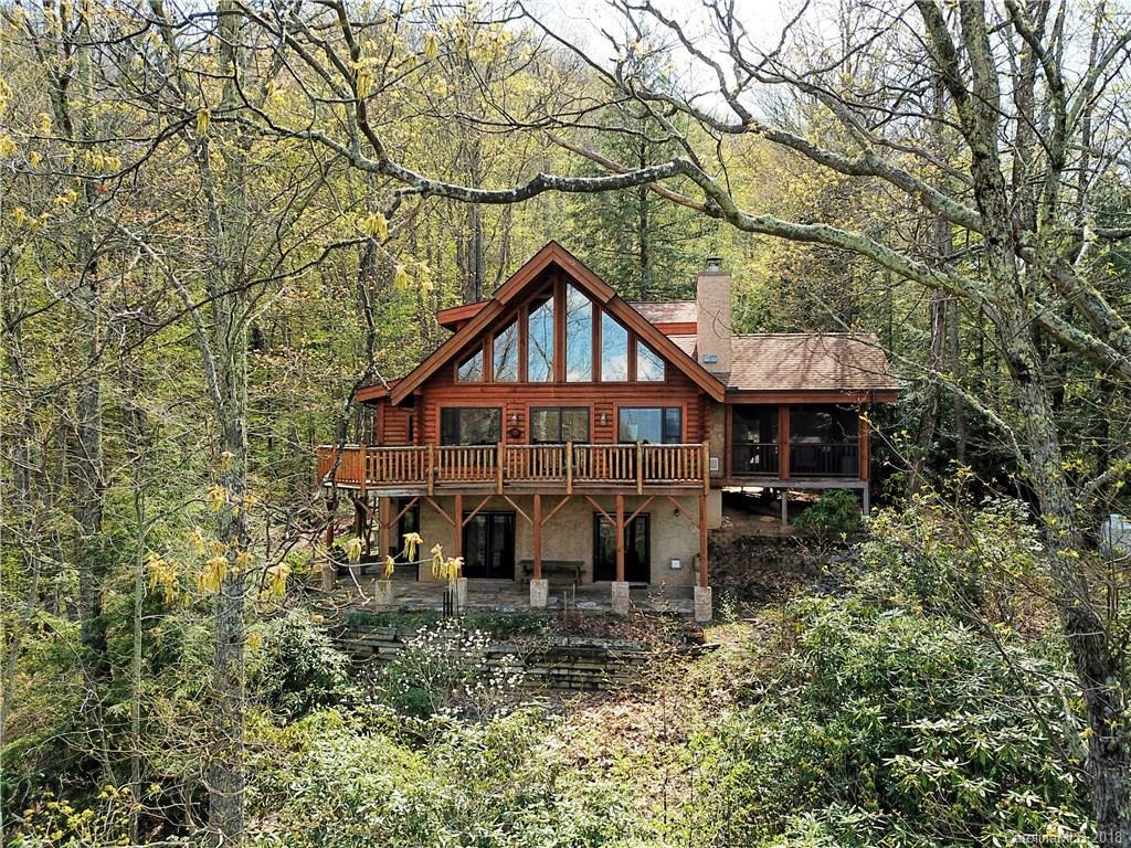 Property Photo:  207 Hoot Owl Ridge  NC 28751 