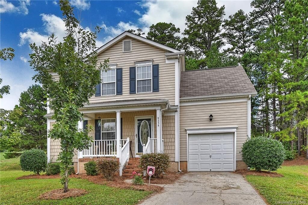 Property Photo:  9334 Jaspar Crest Lane  NC 28269 