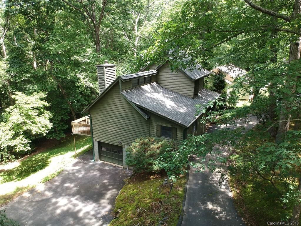 Property Photo: 25 Oakwood Road NC 28715
