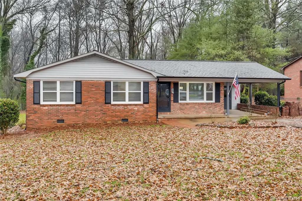 Property Photo:  566 Hartness Road  NC 28677 