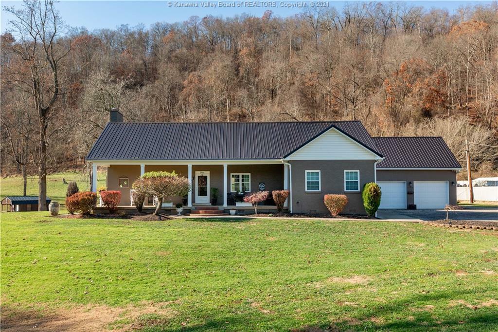 Property Photo:  10427 Winfield Road  WV 25213 