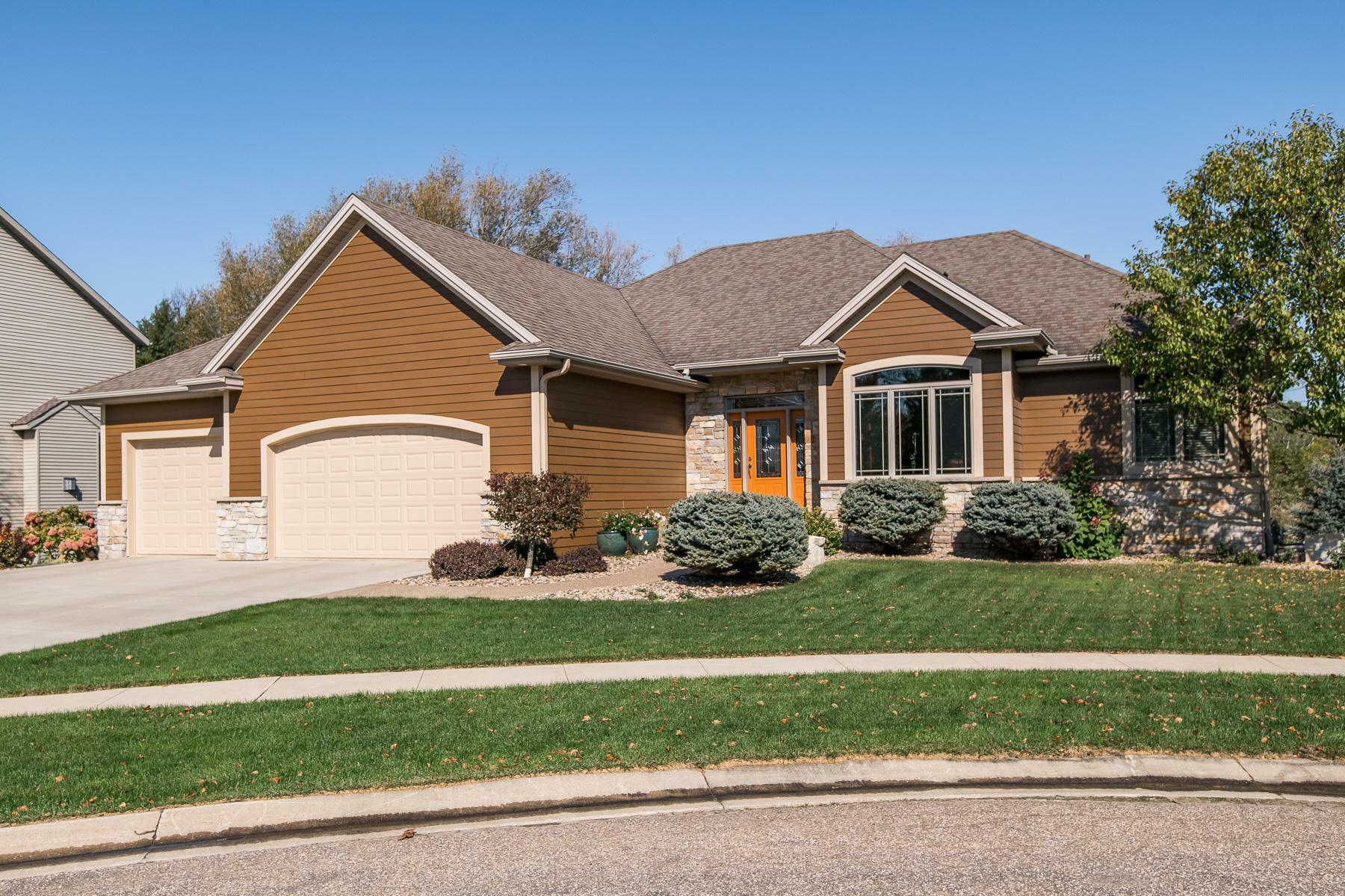Property Photo: 2663 Braeburn Lane SW MN 55902