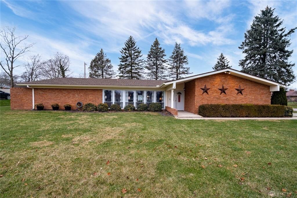 Property Photo: 7301 Mad River Road OH 45459