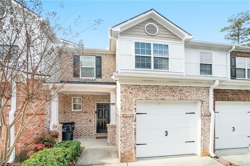 Property Photo: 3374 Fernview Drive GA 30044