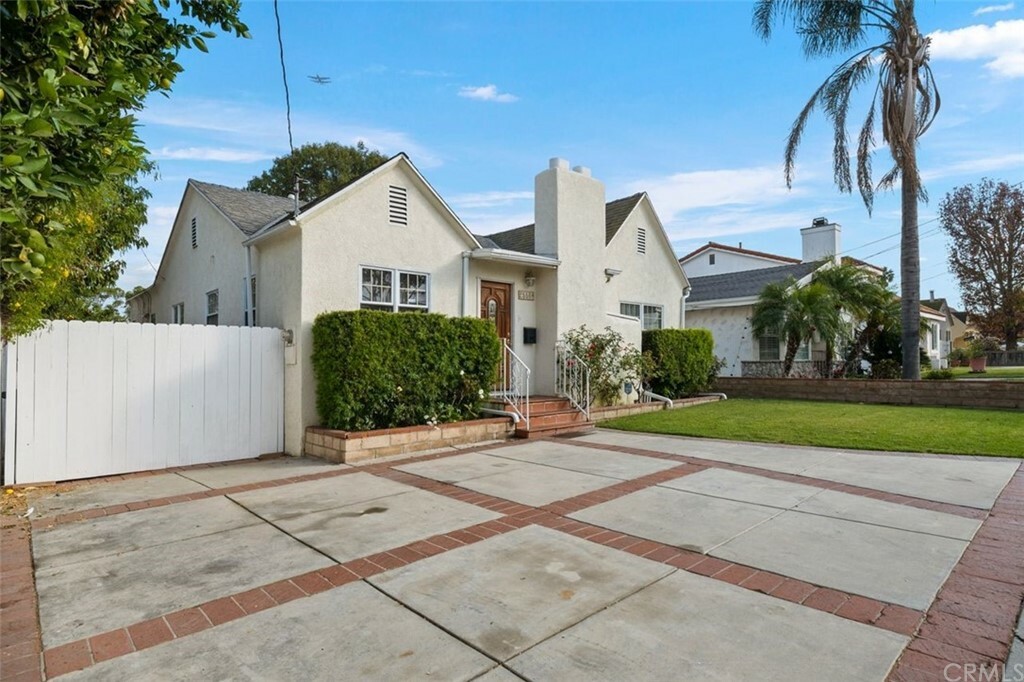 Property Photo:  25508 Cypress Street  CA 90717 