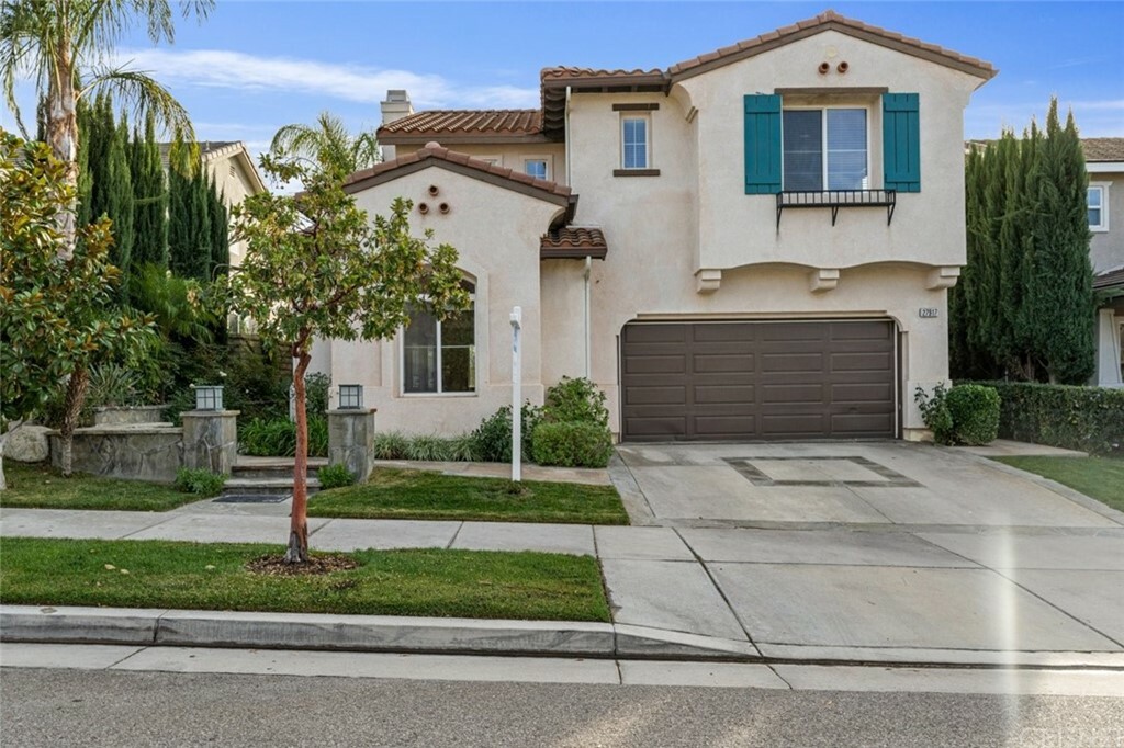 Property Photo:  27917 Mariposa Street  CA 91355 