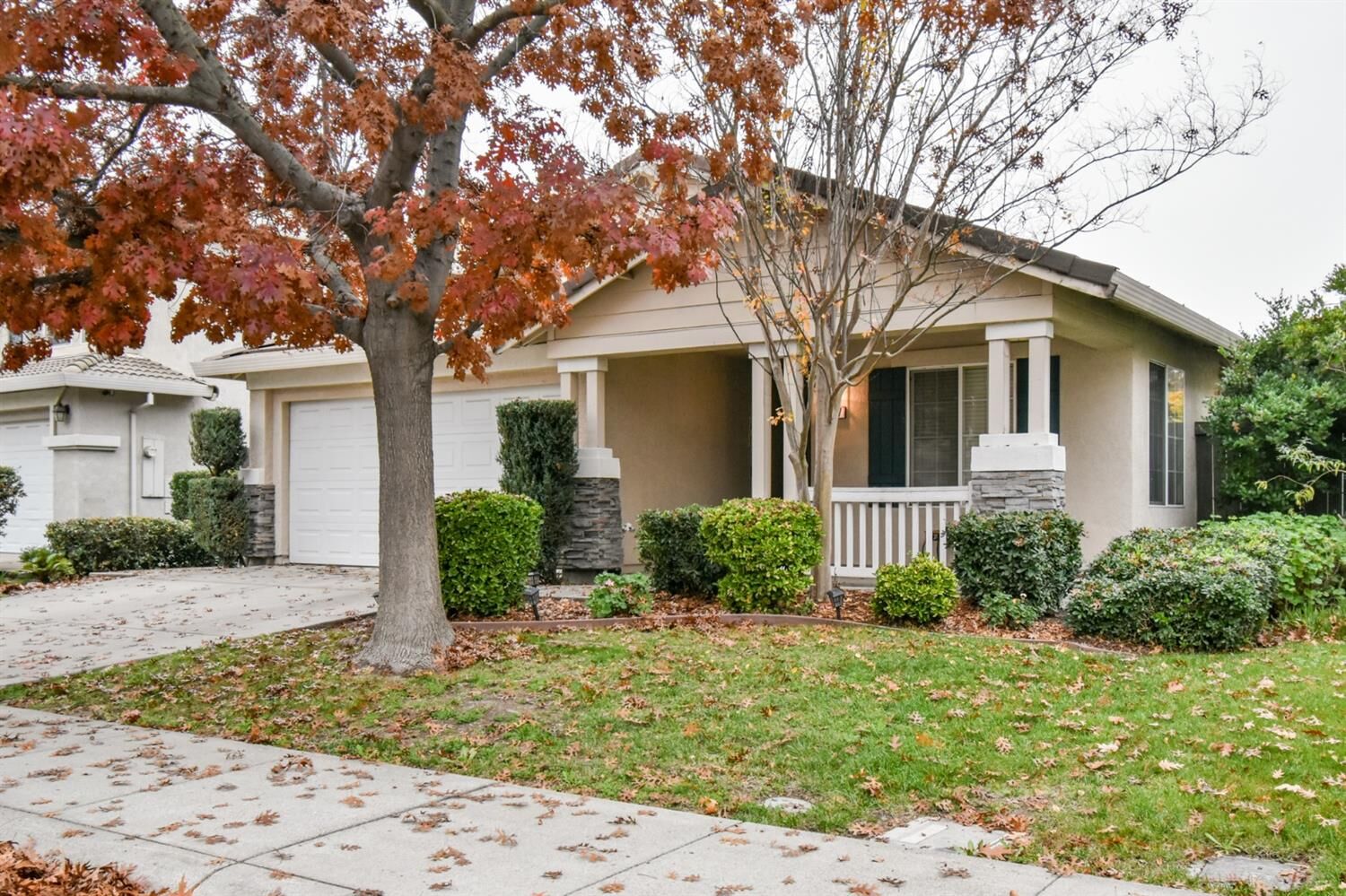 Property Photo:  2067 Moonstone Avenue  CA 95835 
