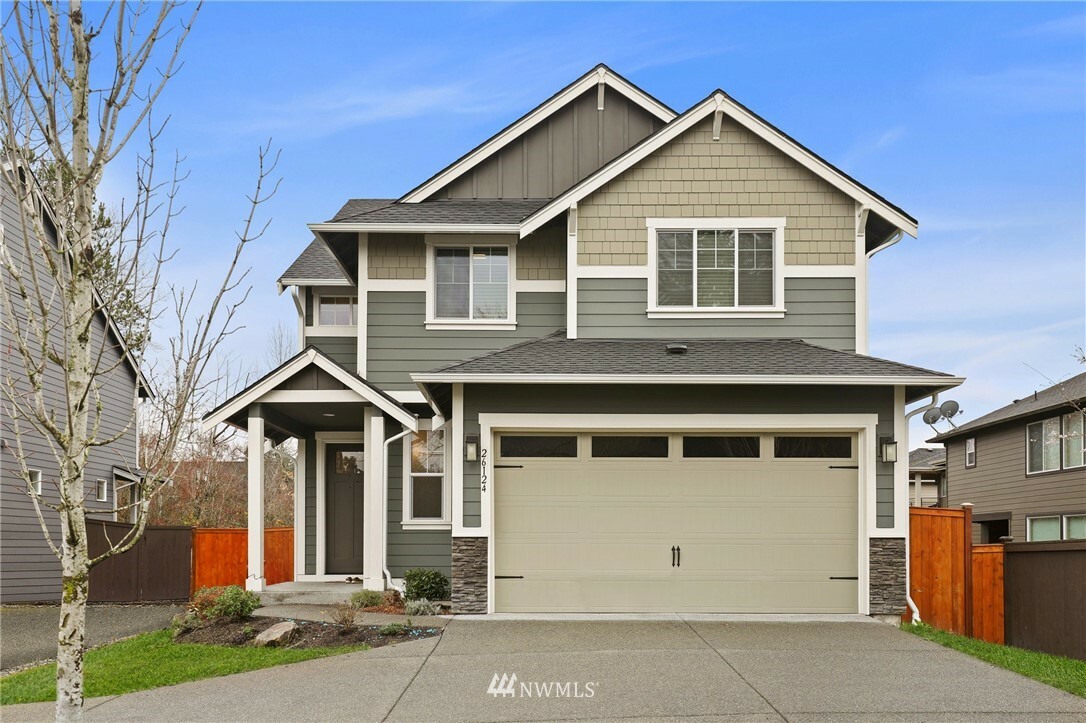 Property Photo: 26124 132nd Avenue SE WA 98042