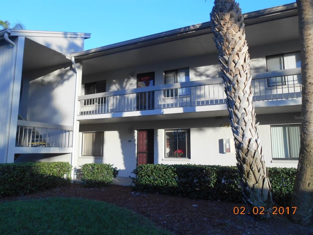Property Photo:  126 Caryl Way  FL 34677 