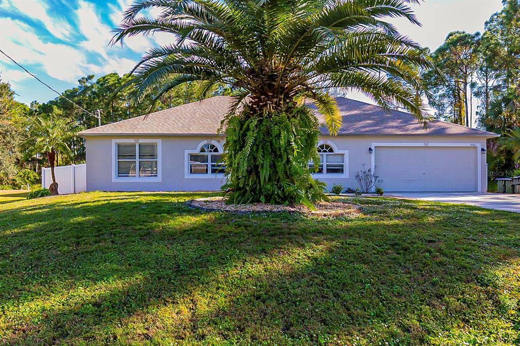 Property Photo:  4962 Cromey Road  FL 34288 