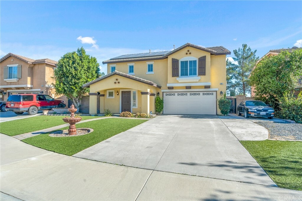 Property Photo:  5921 Fillmore Way  CA 92336 