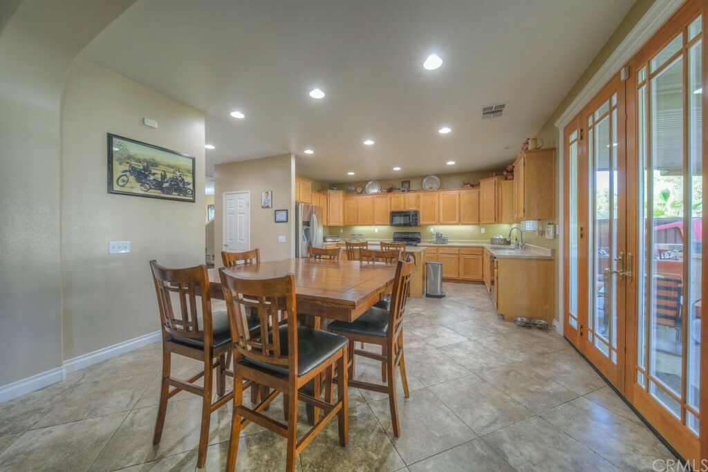 Property Photo:  29102 Willows Landing Drive  CA 92585 