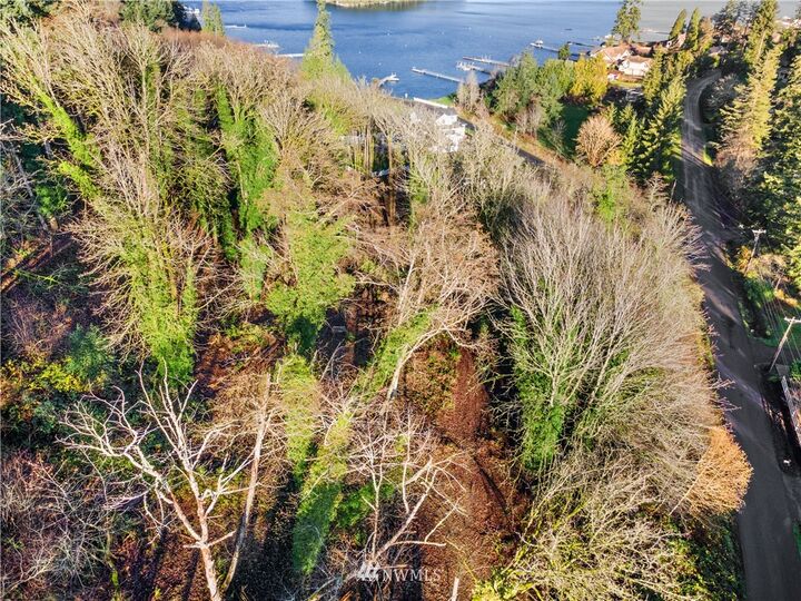 Property Photo:  570  6th Avenue  WA 98333 