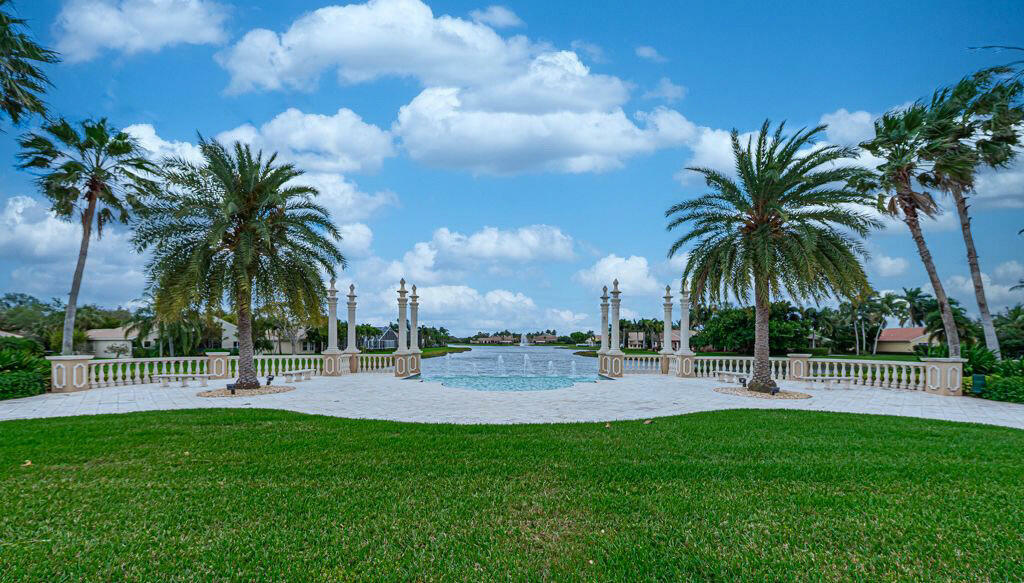 Property Photo: 8855 Majorca Bay Drive FL 33467