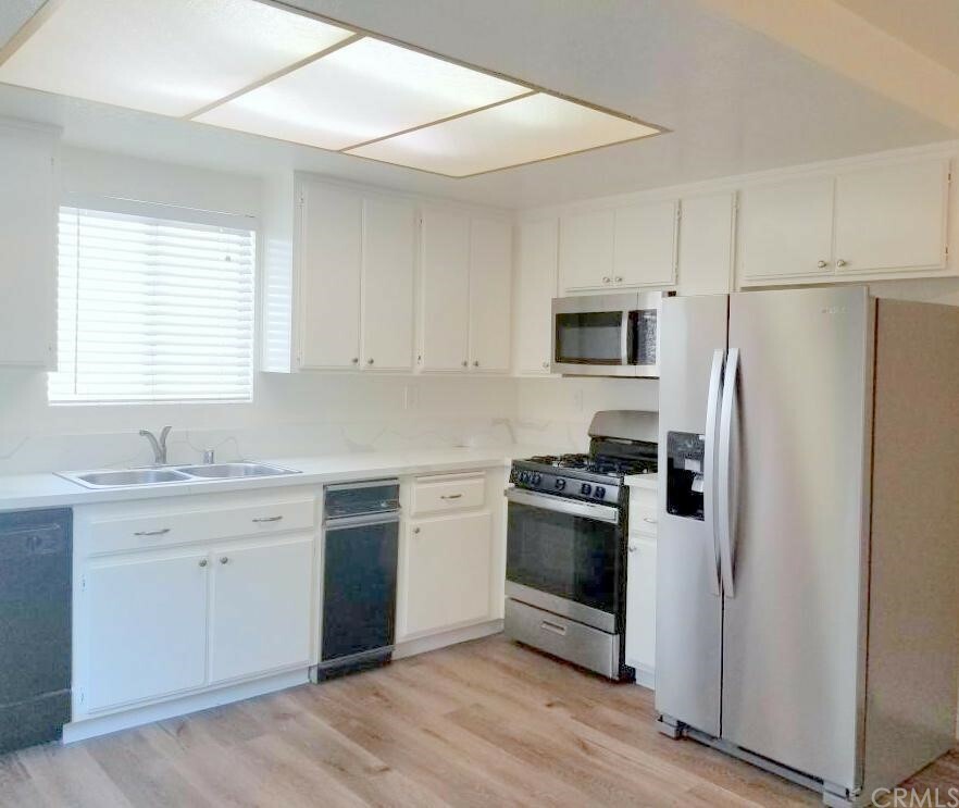 Property Photo:  443 S Parker Street  CA 92868 