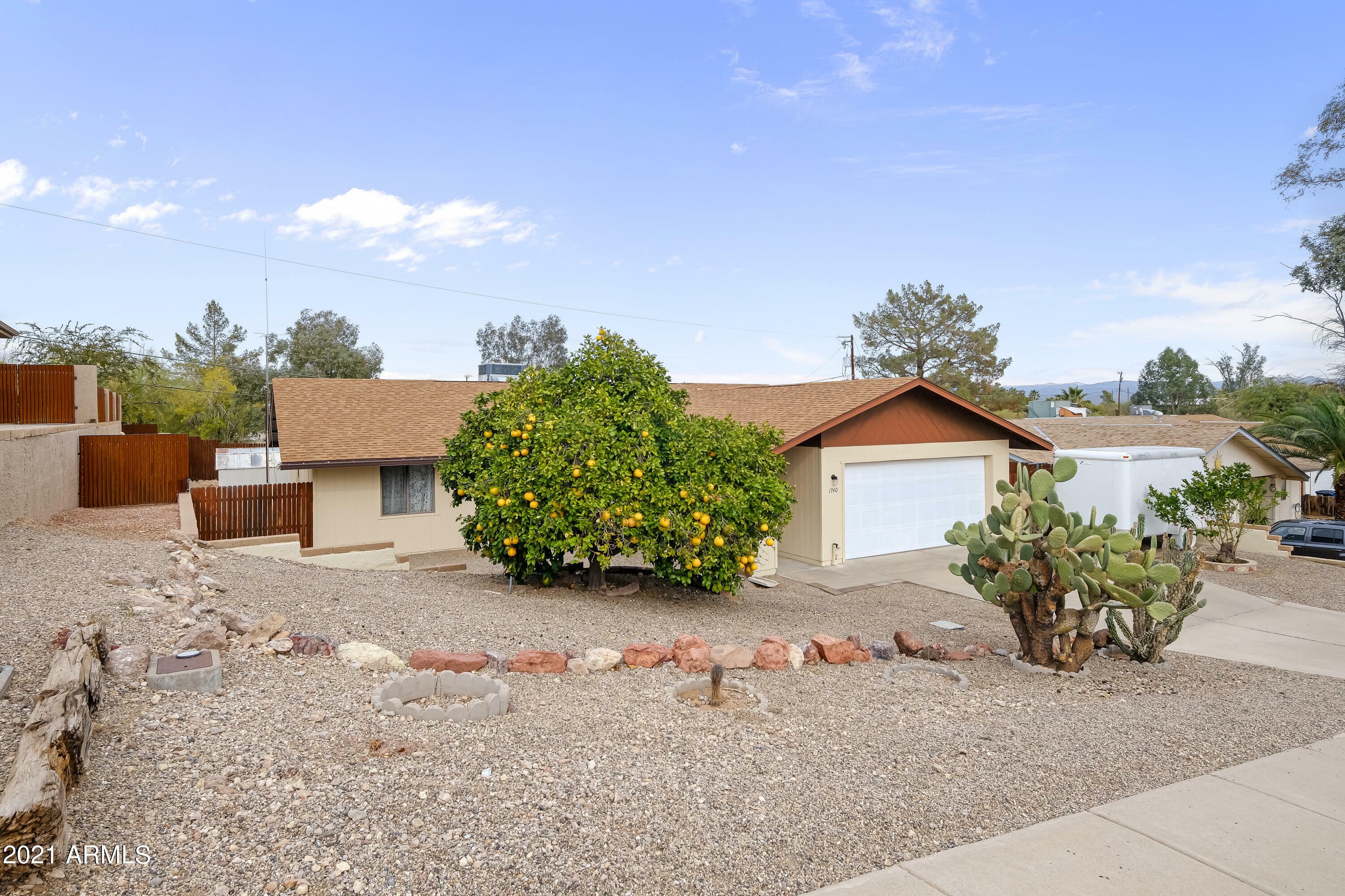 Property Photo:  1740 Vista Drive  AZ 85390 