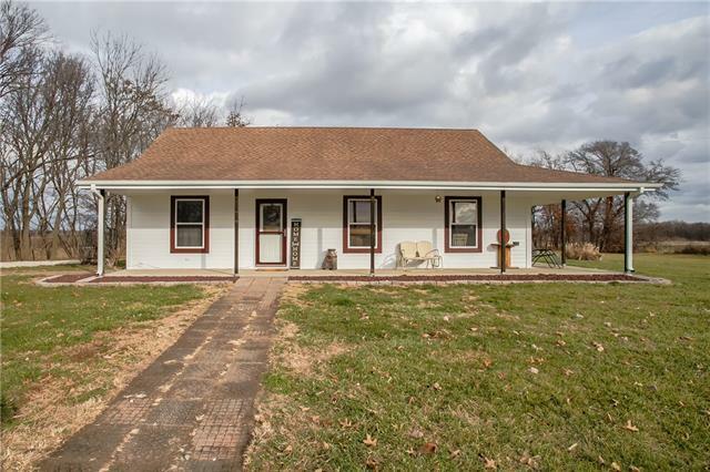 Property Photo:  34308 E 251st Road  MO 64701 