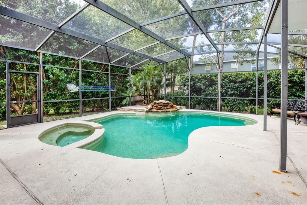 Property Photo:  1201 N Division Street  FL 32765 